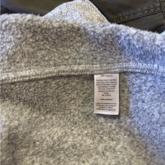 Vineyard Vines Gray Vest - Picture 3 of 4